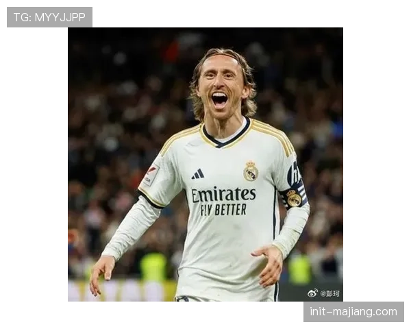 特写：37岁的莫德里奇替补登场，创下欧冠最年长出场球员新纪录